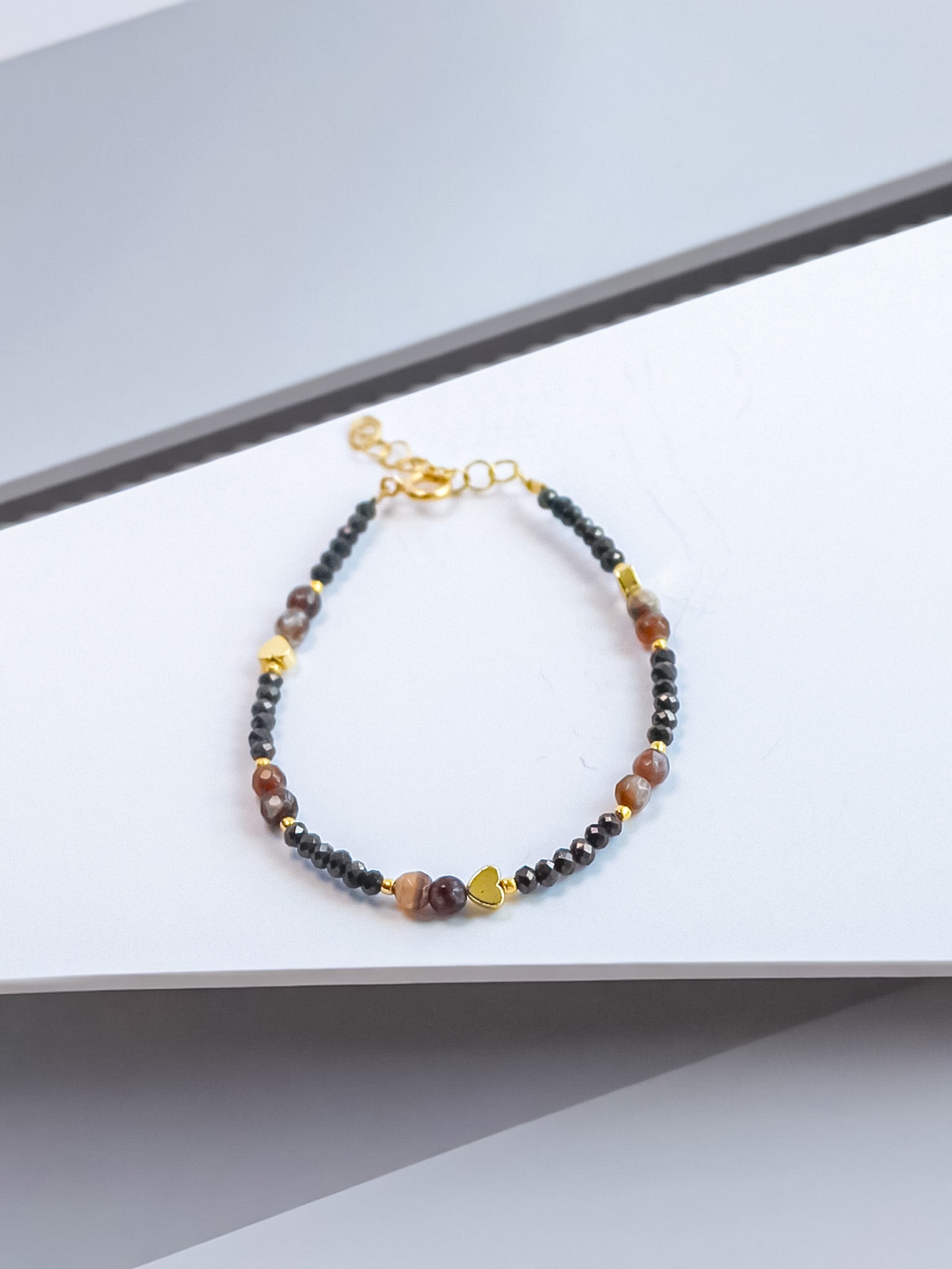 Steinarmband Gelbgold - Nyra - Lovesign - Handmade in Tyrol